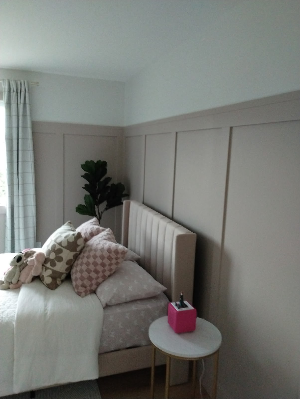Custom bedroom feature wall trim
